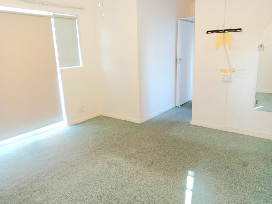 To Let 3 Bedroom Property for Rent in Overbaakens Eastern Cape